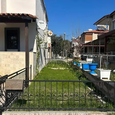 2 Minute Walk To Seaside * Kusadası
